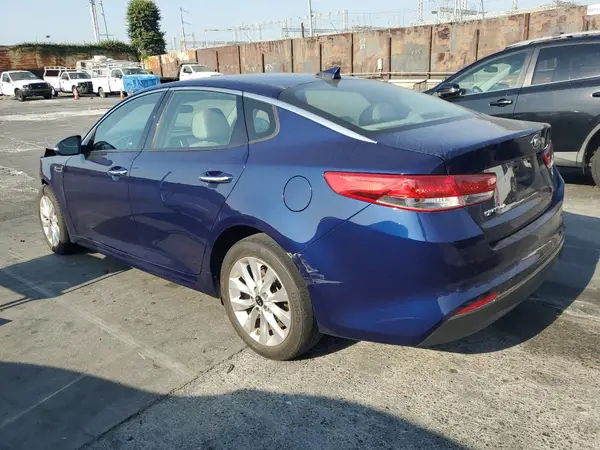 5XXGU4L37GG034168 2016 KIA OPTIMA - Image 2