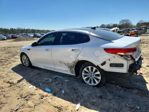 5XXGU4L37GG037829 2016 KIA OPTIMA - Image 2
