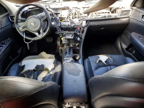 5XXGU4L37GG040438 2016 KIA OPTIMA - Image 8