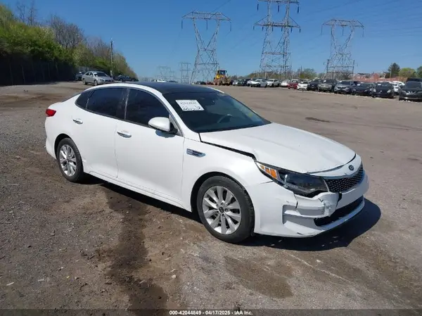 5XXGU4L37GG048085 2016 KIA OPTIMA - Image 1