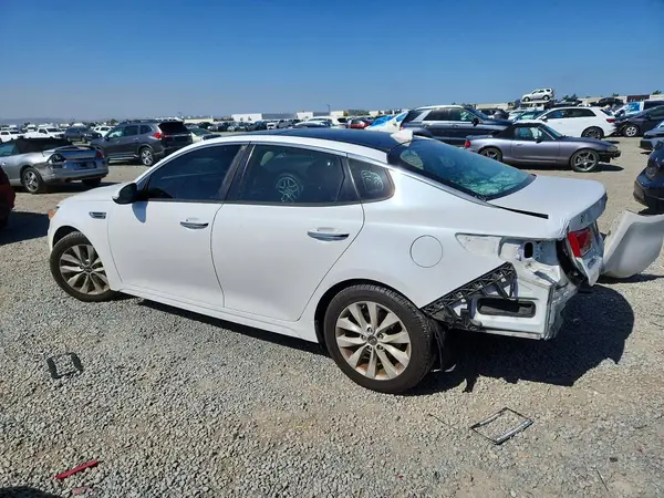 5XXGU4L37GG055490 2016 KIA OPTIMA - Image 2