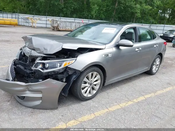 5XXGU4L37GG056302 2016 KIA OPTIMA - Image 2