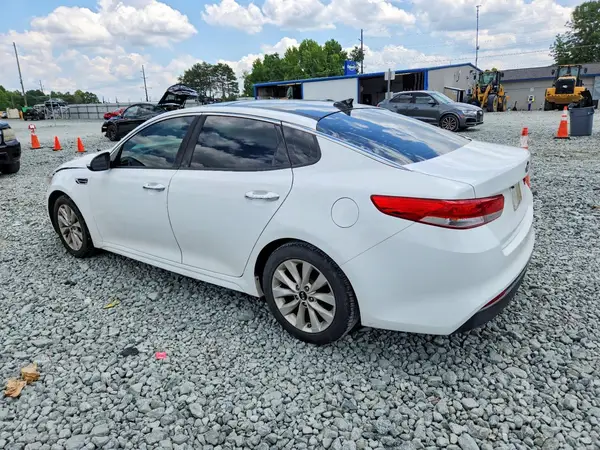 5XXGU4L37GG057675 2016 KIA OPTIMA - Image 2