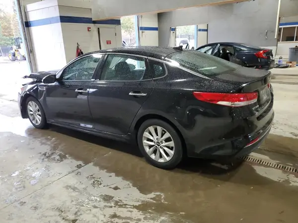 5XXGU4L37GG062424 2016 KIA OPTIMA - Image 2