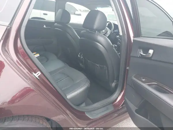 5XXGU4L37GG071835 2016 KIA OPTIMA - Image 8