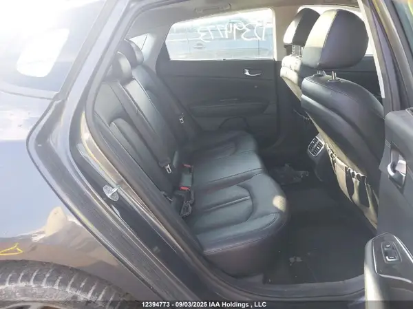 5XXGU4L37GG075853 2016 KIA OPTIMA - Image 8