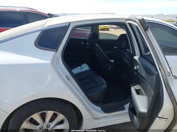 5XXGU4L37GG086397 2016 KIA OPTIMA - Image 8