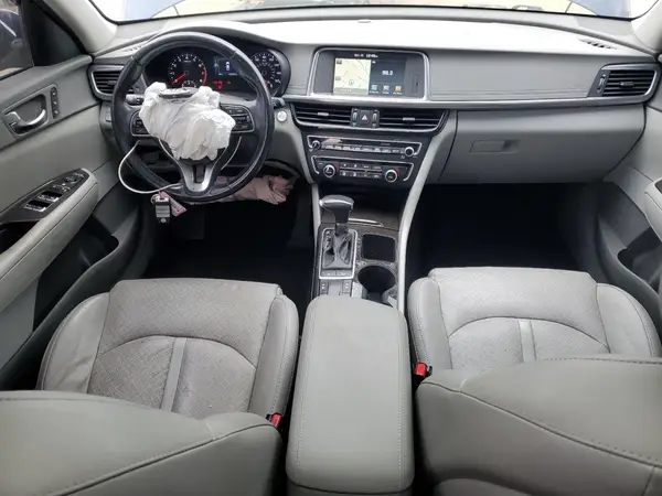 5XXGU4L37GG095648 2016 KIA OPTIMA - Image 8