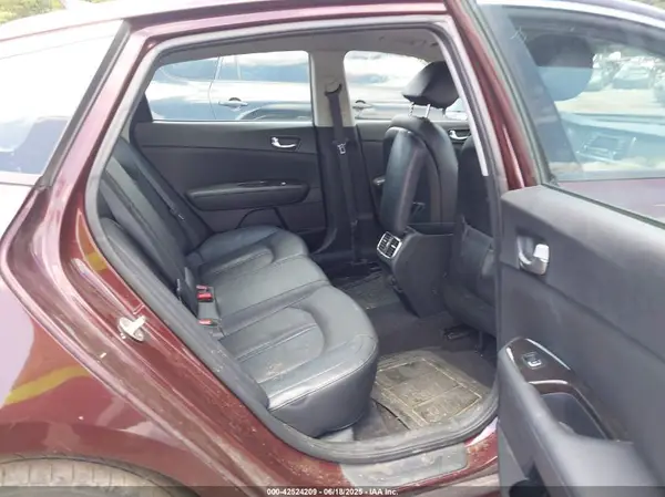 5XXGU4L37GG114683 2016 KIA OPTIMA - Image 8