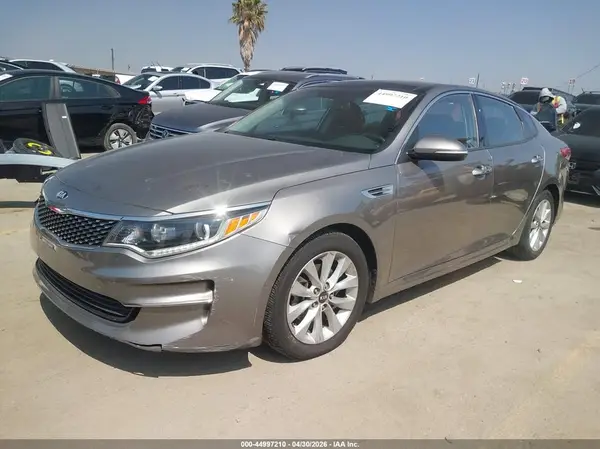 5XXGU4L37GG115316 2016 KIA OPTIMA - Image 2