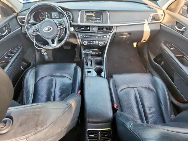 5XXGU4L37HG136393 2017 KIA OPTIMA - Image 8