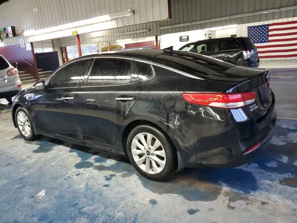 5XXGU4L37HG148320 2017 KIA OPTIMA - Image 2