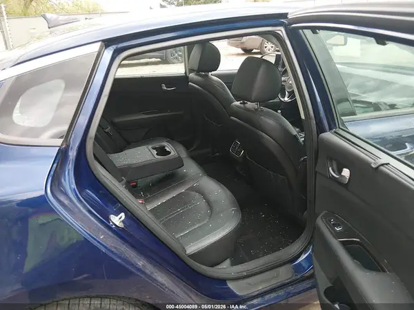 5XXGU4L37HG154411 2017 KIA OPTIMA - Image 8