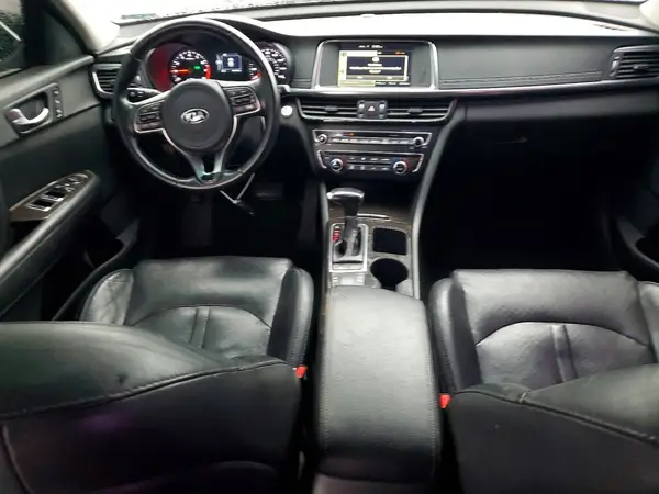 5XXGU4L37HG157423 2017 KIA OPTIMA - Image 8