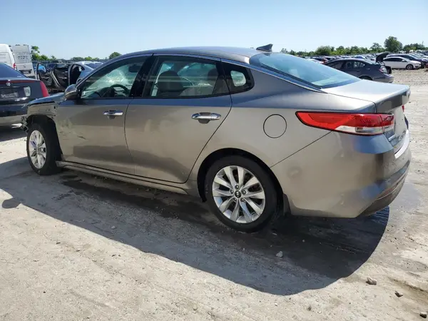 5XXGU4L37HG158023 2017 KIA OPTIMA - Image 2