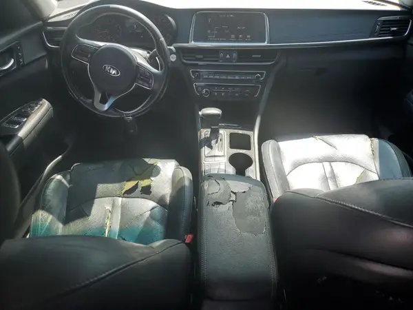 5XXGU4L37HG167689 2017 KIA OPTIMA - Image 8