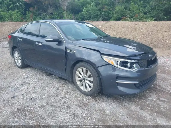 5XXGU4L37HG168163 2017 KIA OPTIMA - Image 1