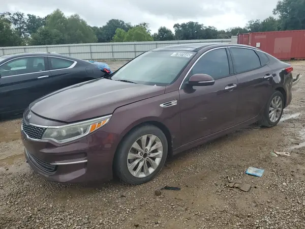 5XXGU4L37HG175324 2017 KIA OPTIMA - Image 1