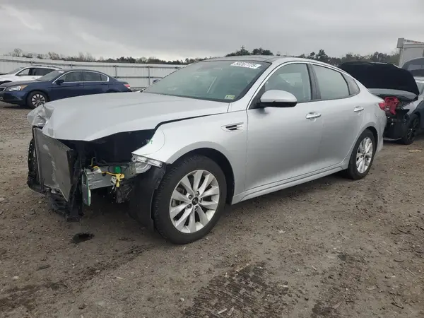 5XXGU4L37HG175386 2017 KIA OPTIMA - Image 1