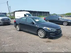 5XXGU4L37HG176974 2017 KIA OPTIMA