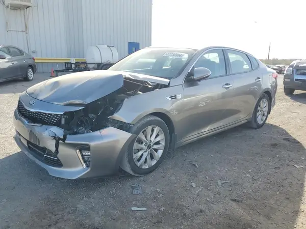 5XXGU4L37JG192940 2018 KIA OPTIMA - Image 1