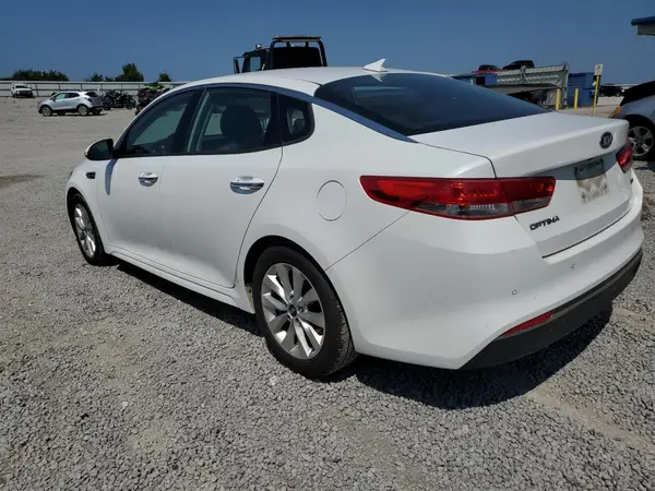 5XXGU4L37JG200549 2018 KIA OPTIMA - Image 2