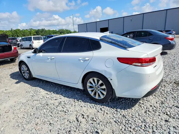 5XXGU4L37JG222552 2018 KIA OPTIMA - Image 2