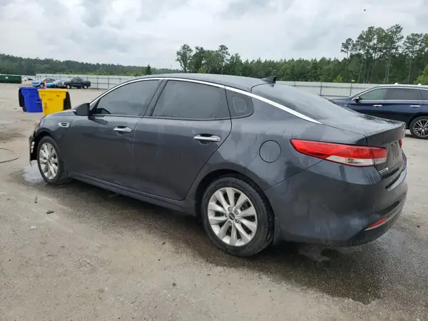 5XXGU4L37JG225046 2018 KIA OPTIMA - Image 2