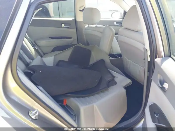 5XXGU4L37JG227461 2018 KIA OPTIMA - Image 8