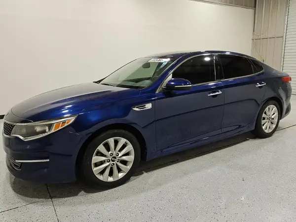 5XXGU4L37JG230358 2018 KIA OPTIMA - Image 1