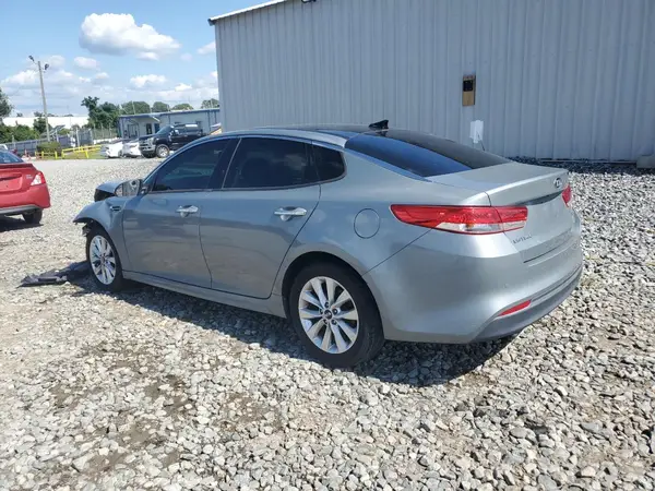 5XXGU4L37JG242543 2018 KIA OPTIMA - Image 2