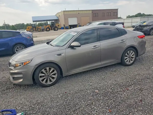5XXGU4L37JG245104 2018 KIA OPTIMA - Image 1