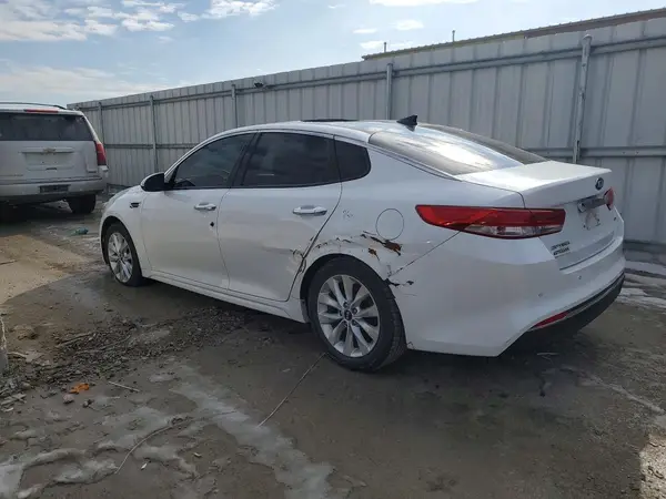 5XXGU4L38GG004841 2016 KIA OPTIMA - Image 2
