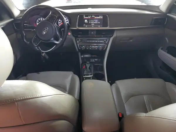 5XXGU4L38GG011384 2016 KIA OPTIMA - Image 8