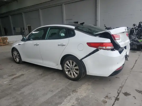 5XXGU4L38GG014141 2016 KIA OPTIMA - Image 2