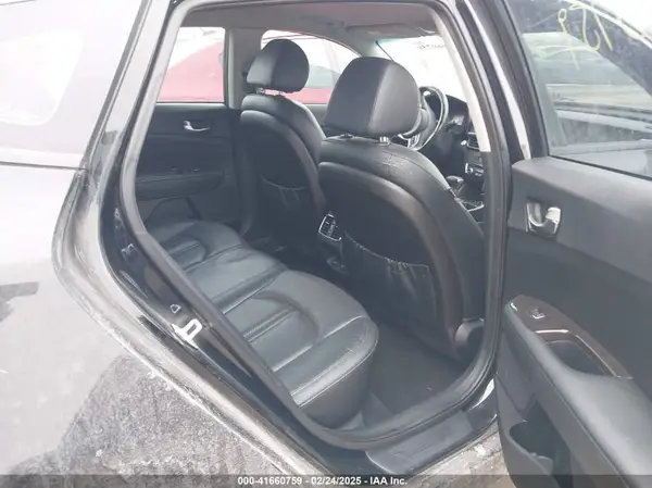 5XXGU4L38GG034065 2016 KIA OPTIMA - Image 8