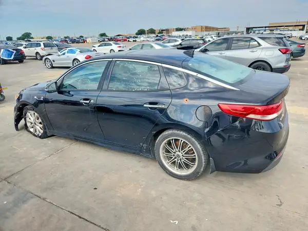 5XXGU4L38GG048340 2016 KIA OPTIMA - Image 2