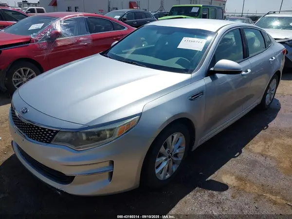 5XXGU4L38GG054039 2016 KIA OPTIMA - Image 2