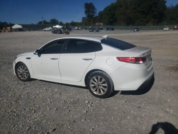 5XXGU4L38GG056017 2016 KIA OPTIMA - Image 2