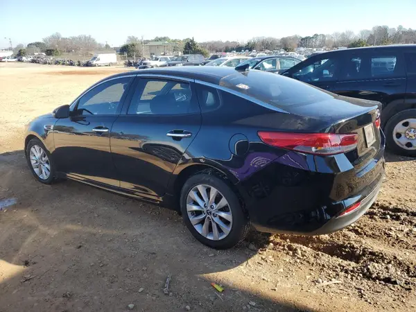 5XXGU4L38GG057135 2016 KIA OPTIMA - Image 2