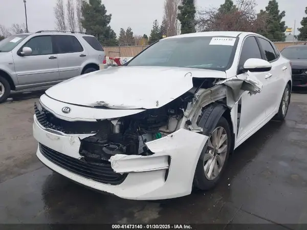 5XXGU4L38GG062304 2016 KIA OPTIMA - Image 2
