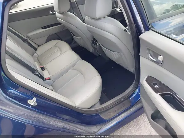 5XXGU4L38GG072122 2016 KIA OPTIMA - Image 8
