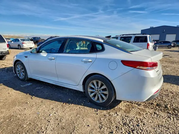5XXGU4L38GG085954 2016 KIA OPTIMA - Image 2