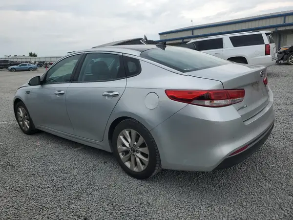 5XXGU4L38GG092788 2016 KIA OPTIMA - Image 2