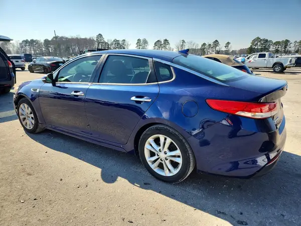 5XXGU4L38GG102493 2016 KIA OPTIMA - Image 2