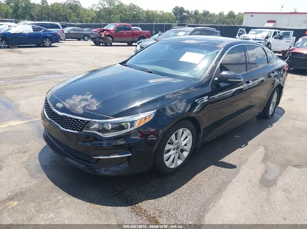 5XXGU4L38GG116796 2016 KIA OPTIMA - Image 2