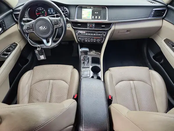 5XXGU4L38GG121481 2016 KIA OPTIMA - Image 8