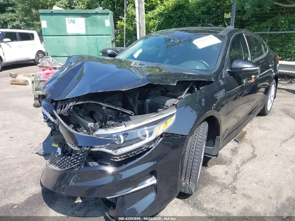 5XXGU4L38HG135737 2017 KIA OPTIMA - Image 2