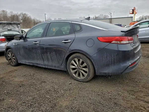 5XXGU4L38HG150433 2017 KIA OPTIMA - Image 2