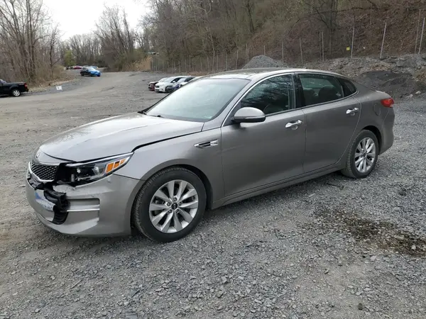 5XXGU4L38HG157334 2017 KIA OPTIMA - Image 1